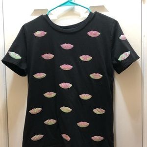 Forever 21 sequins lips 👄 T-shirt